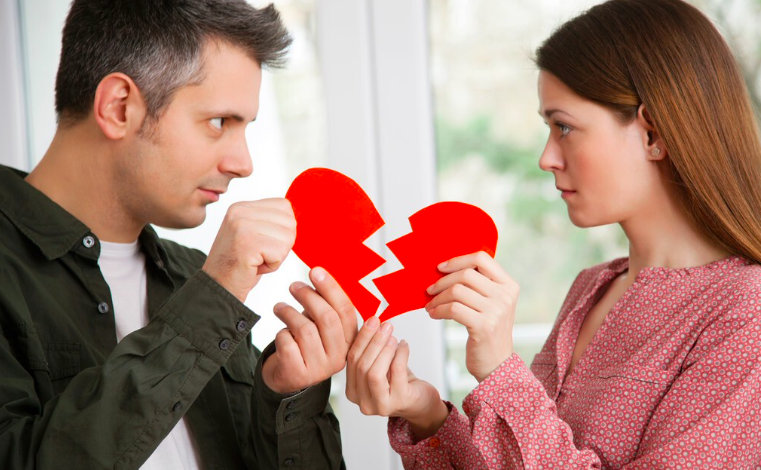 巴彦淖尔离婚如何申请财产保全冻结对方账户